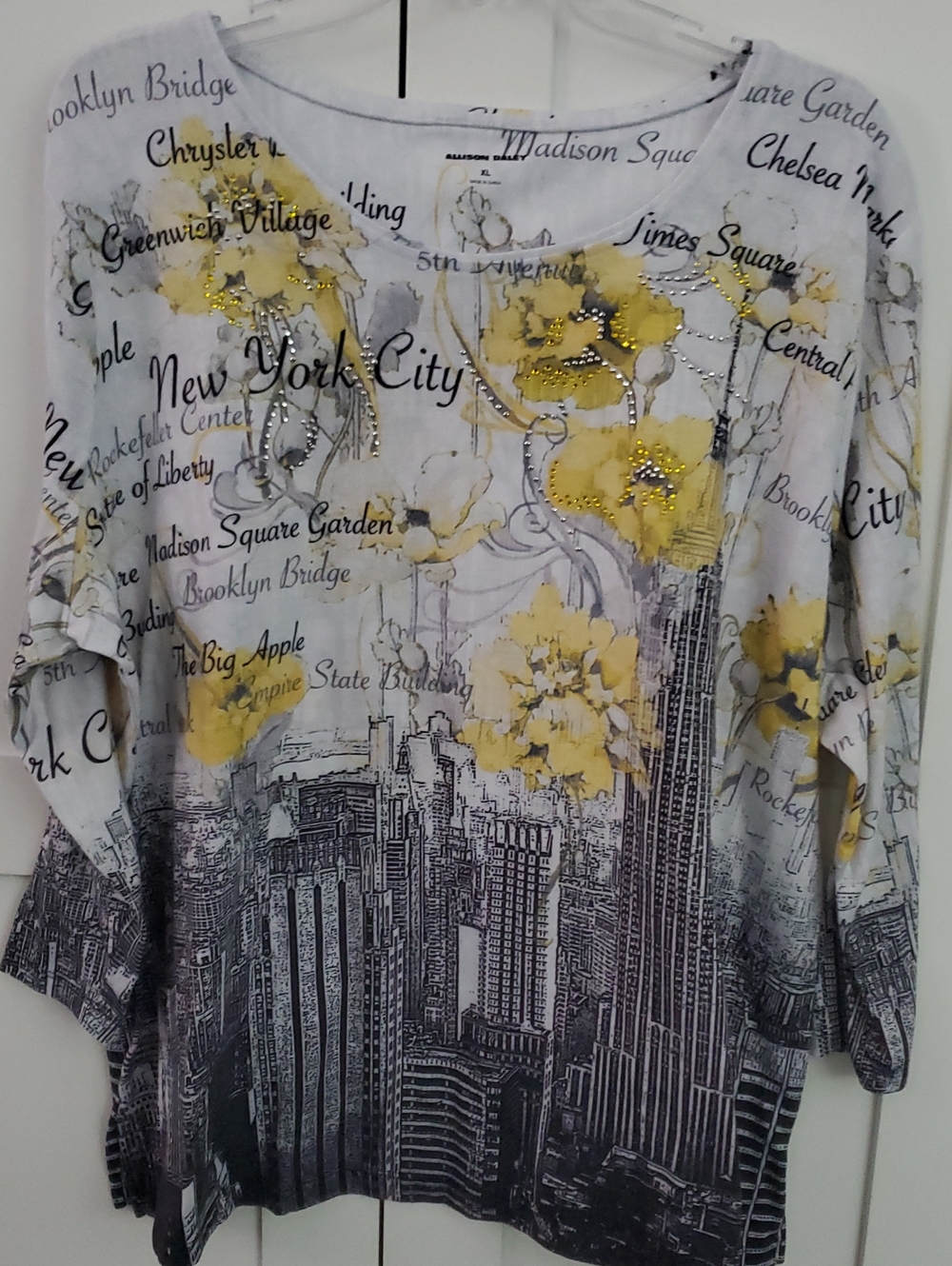 Allison Daley White and Yellow New York City Floral Print Top